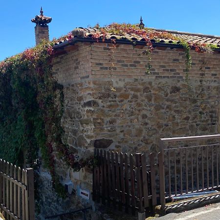 Apartmán La Casa Del Farero San Esteban de Pravia Exteriér fotografie
